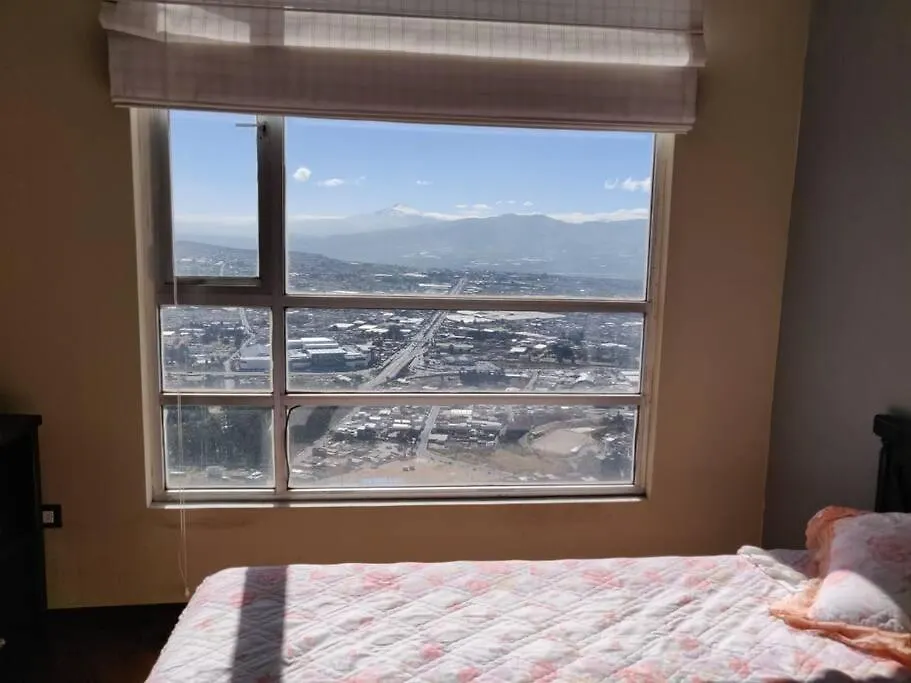 Vista Real Modern View Apartment Quito